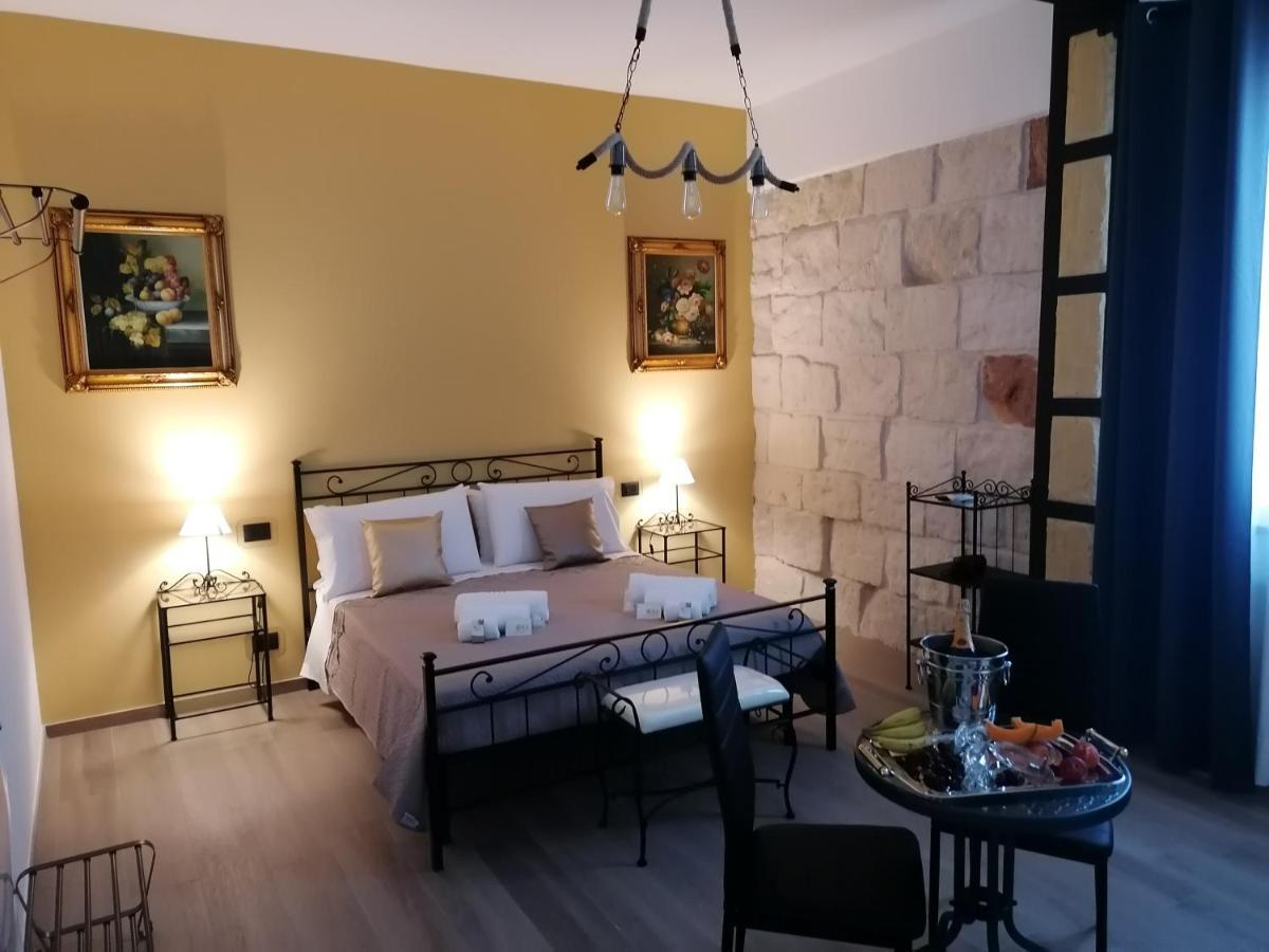 B&B 36 Passi Dal Mare 2.0 ตราปานี ภายนอก รูปภาพ