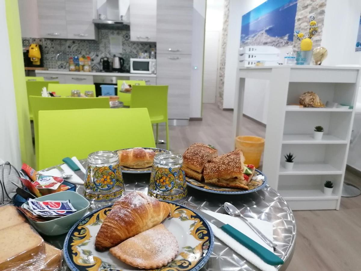 B&B 36 Passi Dal Mare 2.0 ตราปานี ภายนอก รูปภาพ