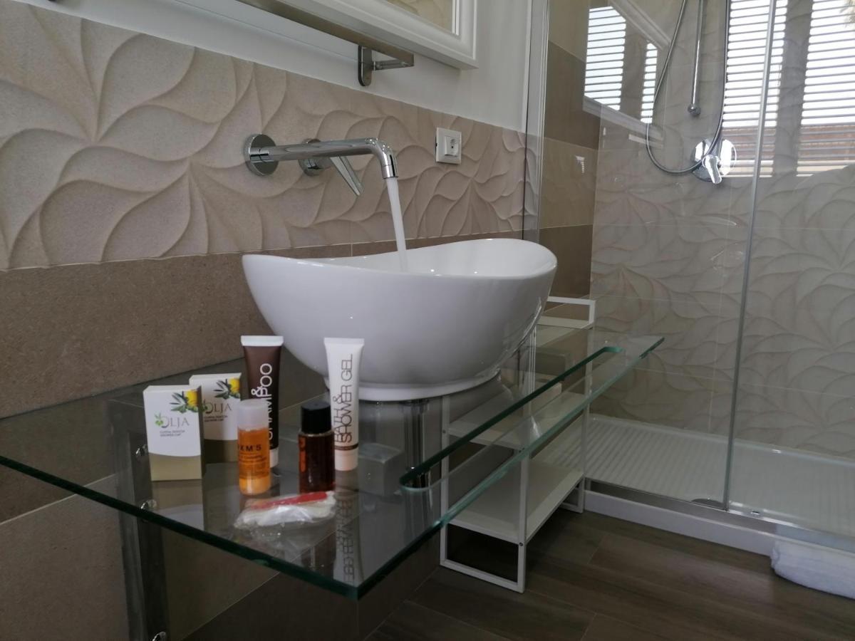 B&B 36 Passi Dal Mare 2.0 ตราปานี ภายนอก รูปภาพ